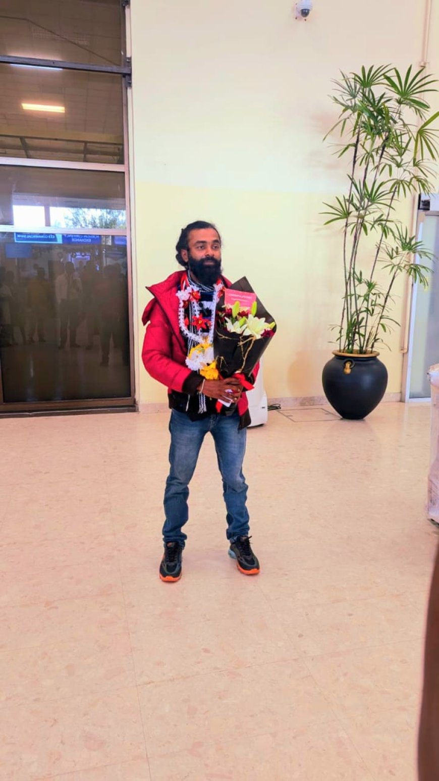 Sugath Pushpakumara’s Remarkable Cycling Expedition